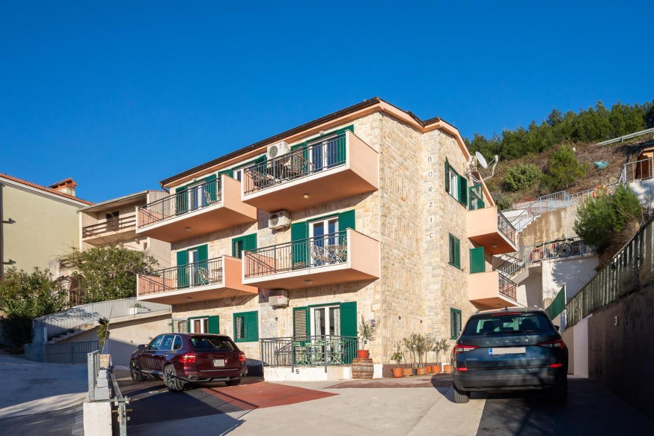 Villa Borzic Omis Exterior photo