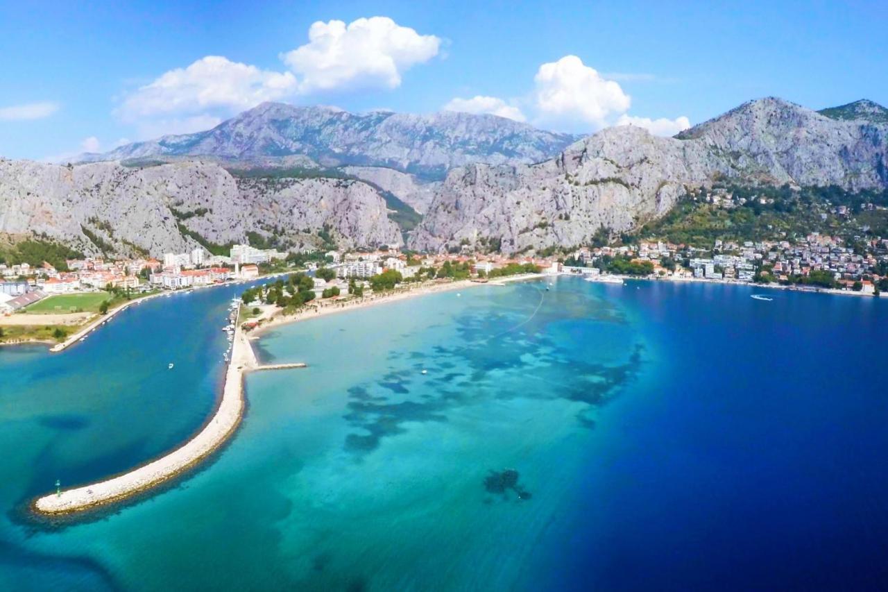 Villa Borzic Omis Exterior photo
