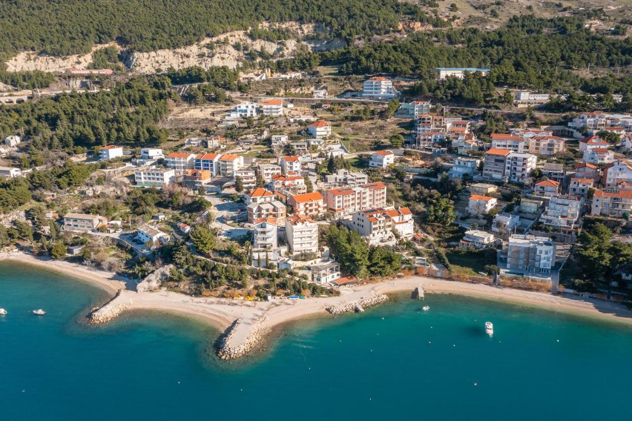 Villa Borzic Omis Exterior photo
